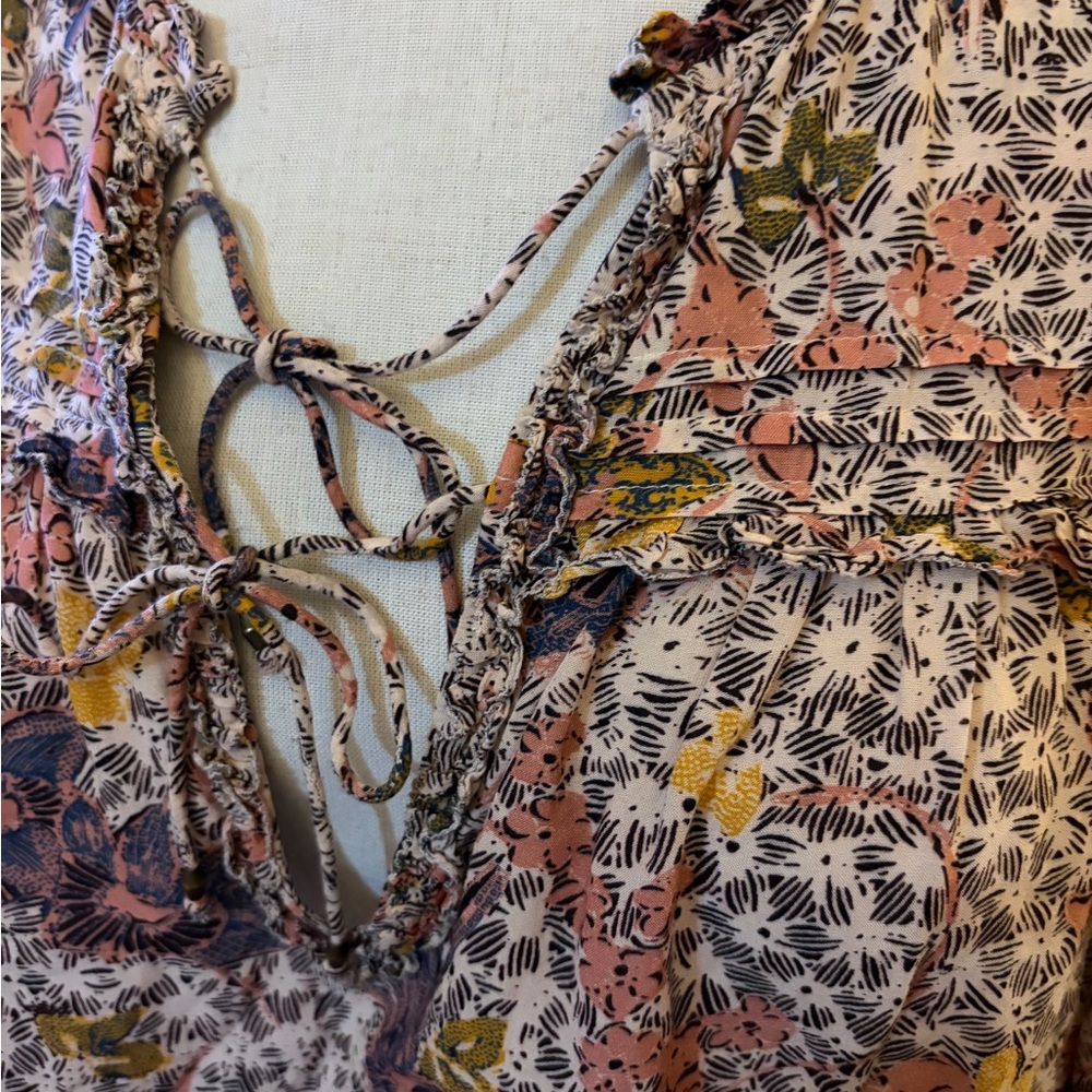Ulla Johnson Remy Floral Puff Sleeve Open V Neck Tie Front Blouse Size 10 - Picture 7 of 8